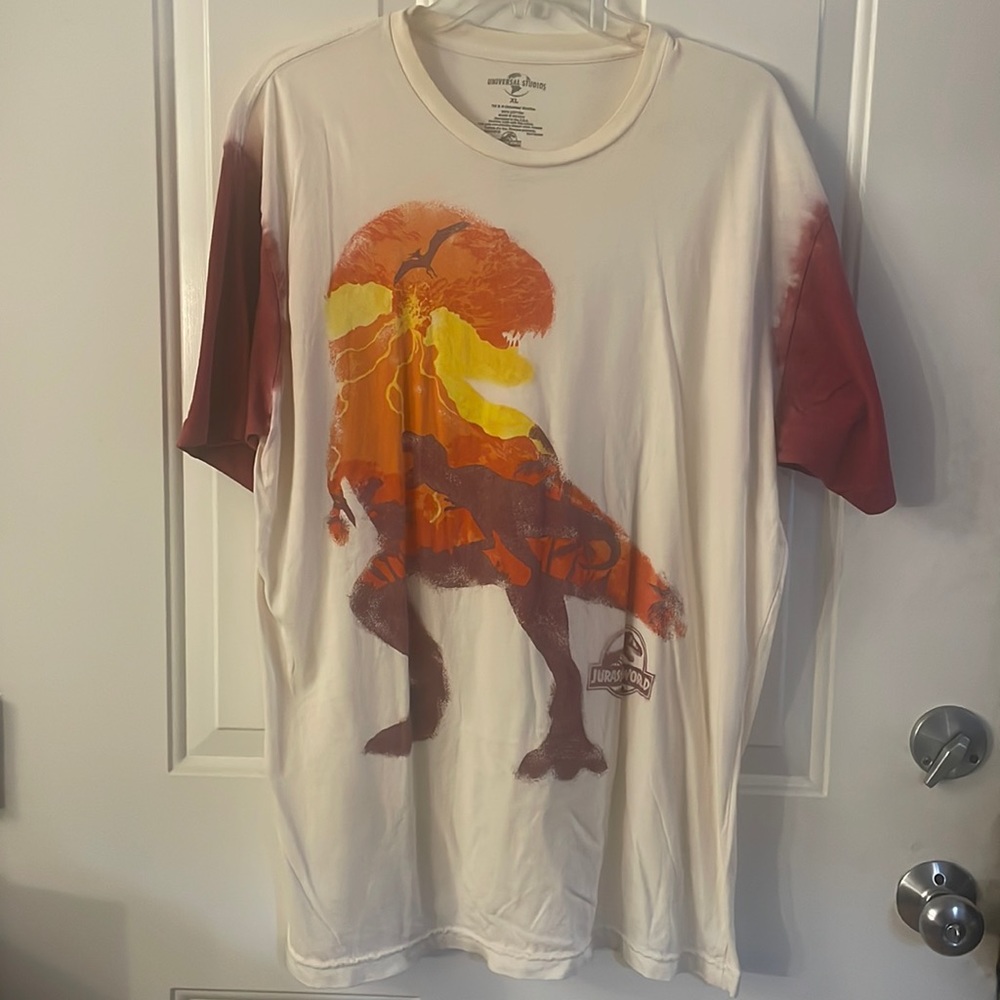 🌷4/$15 Universal Studios Jurassic Park Tee - XL